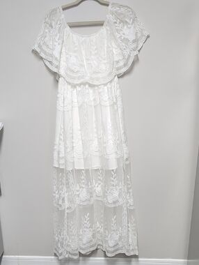 Source Unknown White Lace Maxi Dress